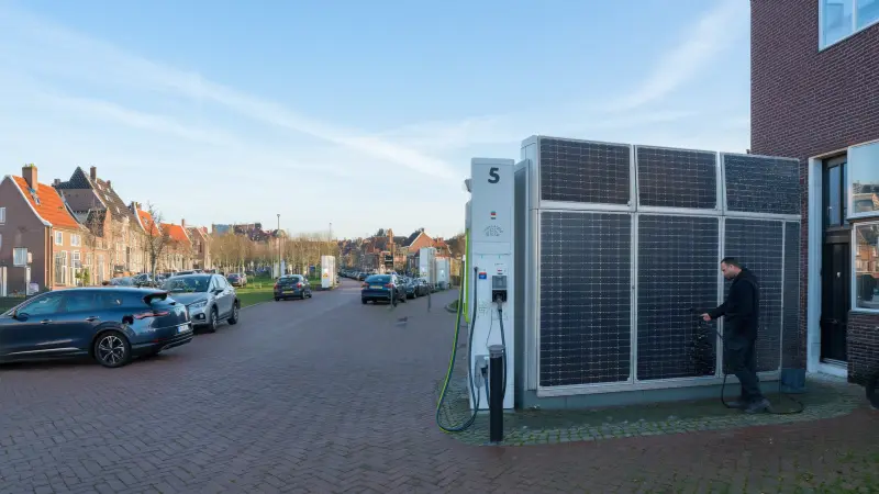 Slimme laadpaal zonnepanelen: zo kies en stel je in